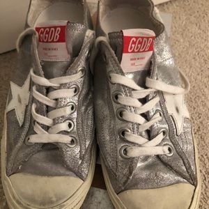 Golden Goose V-Star